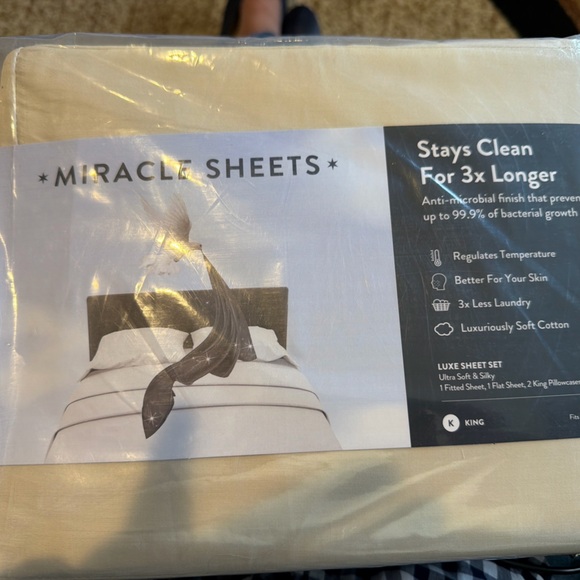 New Miracle Sheets Anti-Microbial Luxe Sheet Set King Beige Self Cooling